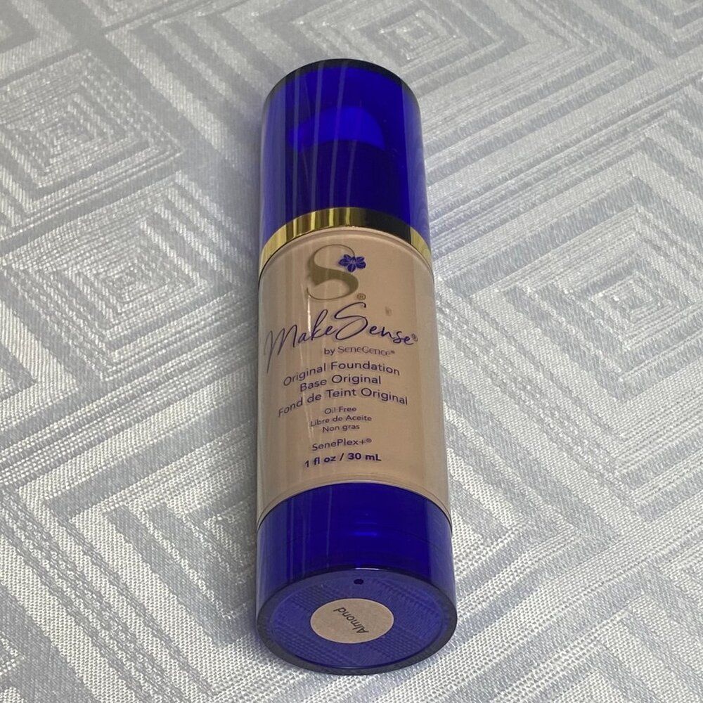 Almond MakeSense Original Foundation